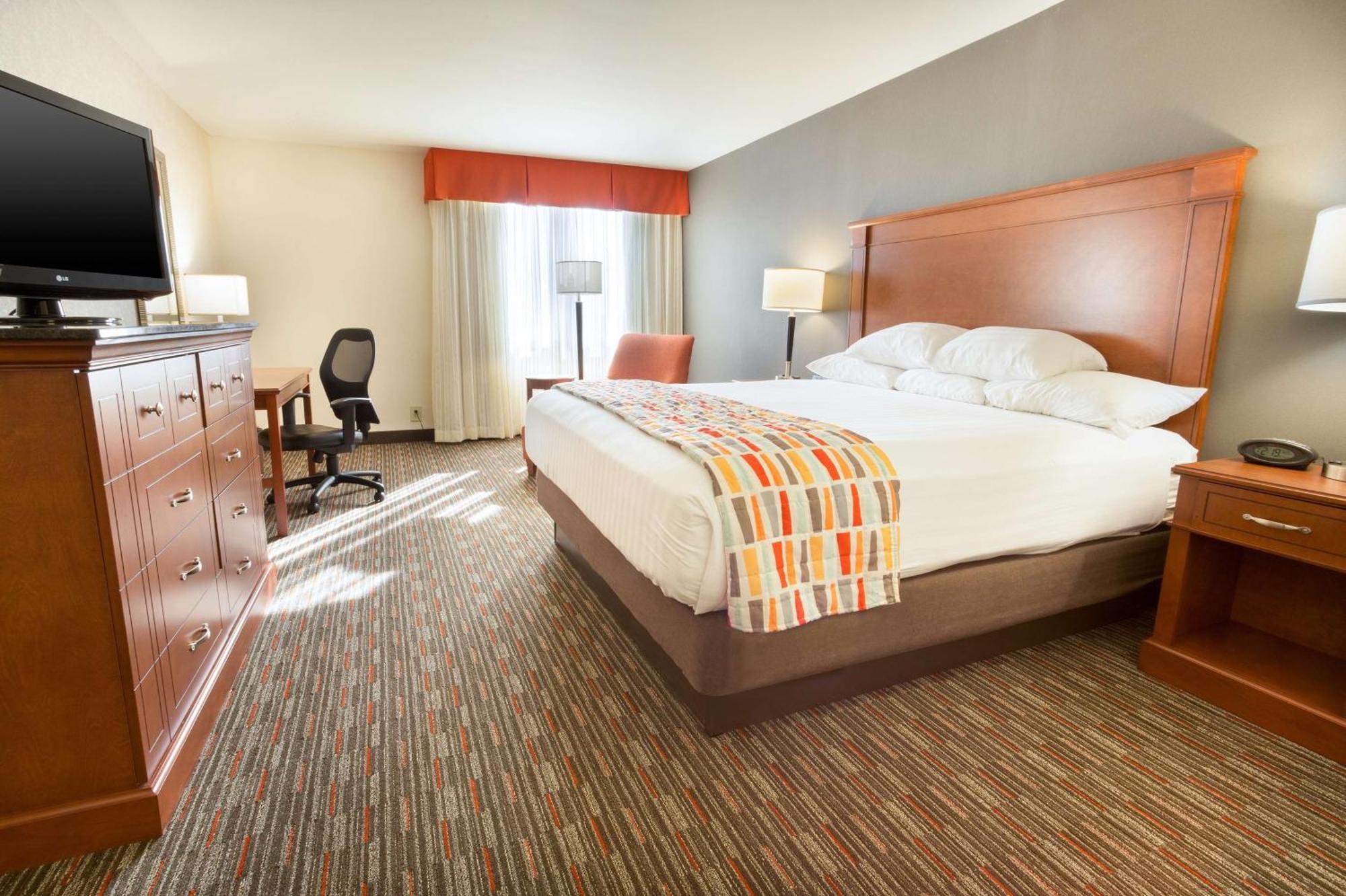 Drury Inn & Suites St. Louis Крийв Кър Екстериор снимка