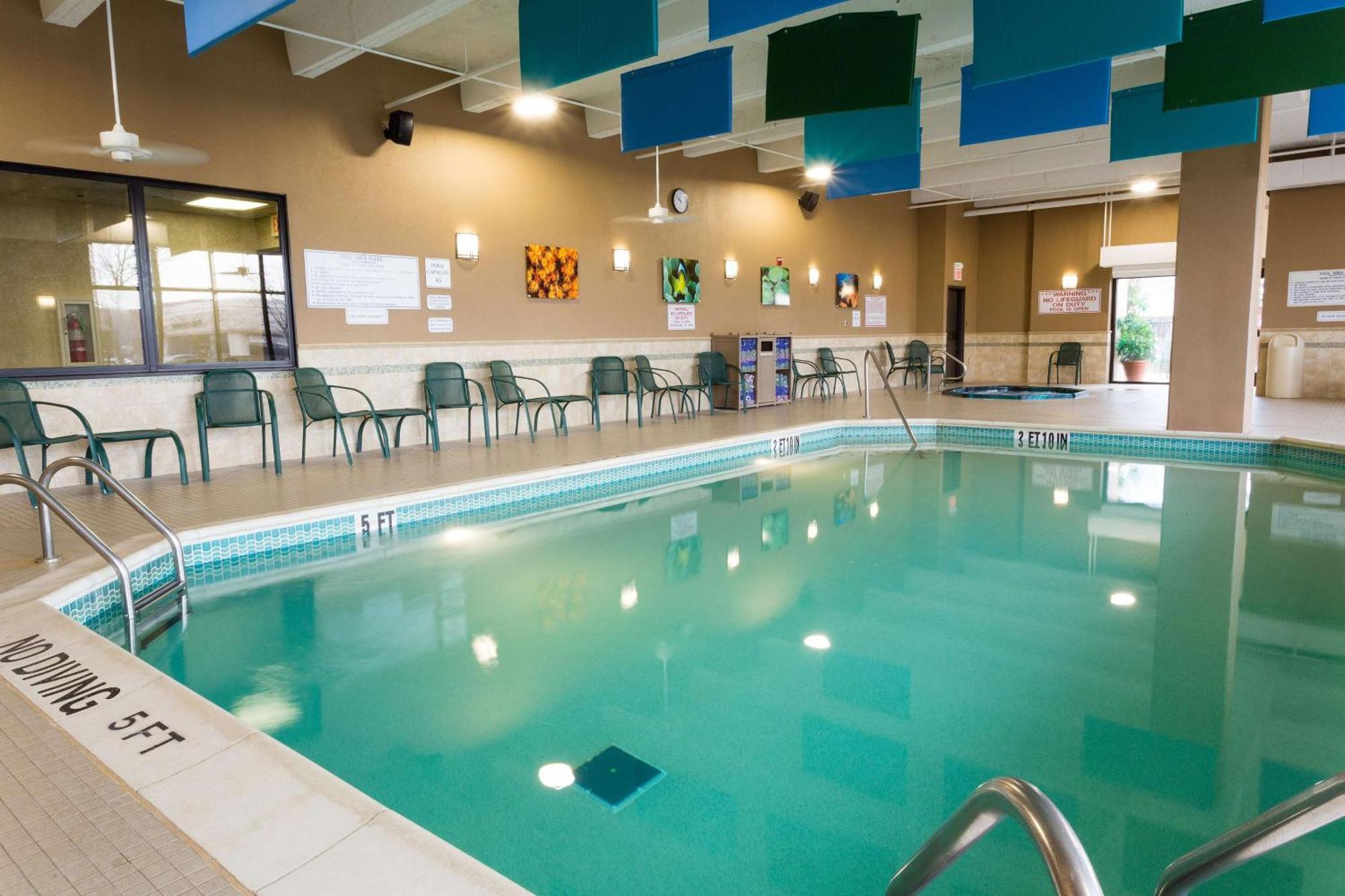 Drury Inn & Suites St. Louis Крийв Кър Екстериор снимка