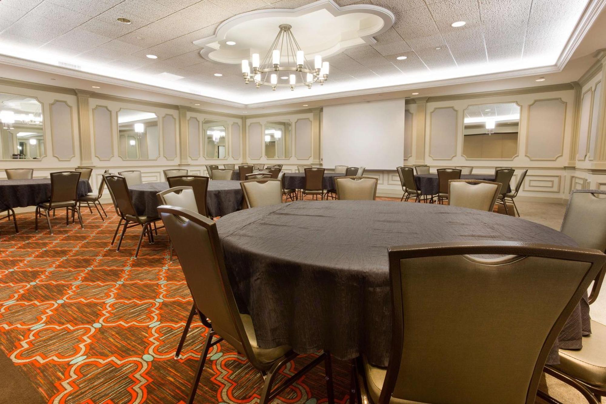Drury Inn & Suites St. Louis Крийв Кър Екстериор снимка